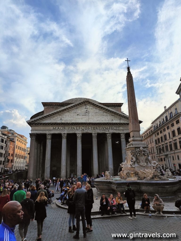 Pantheon and Obelisco Macuteo